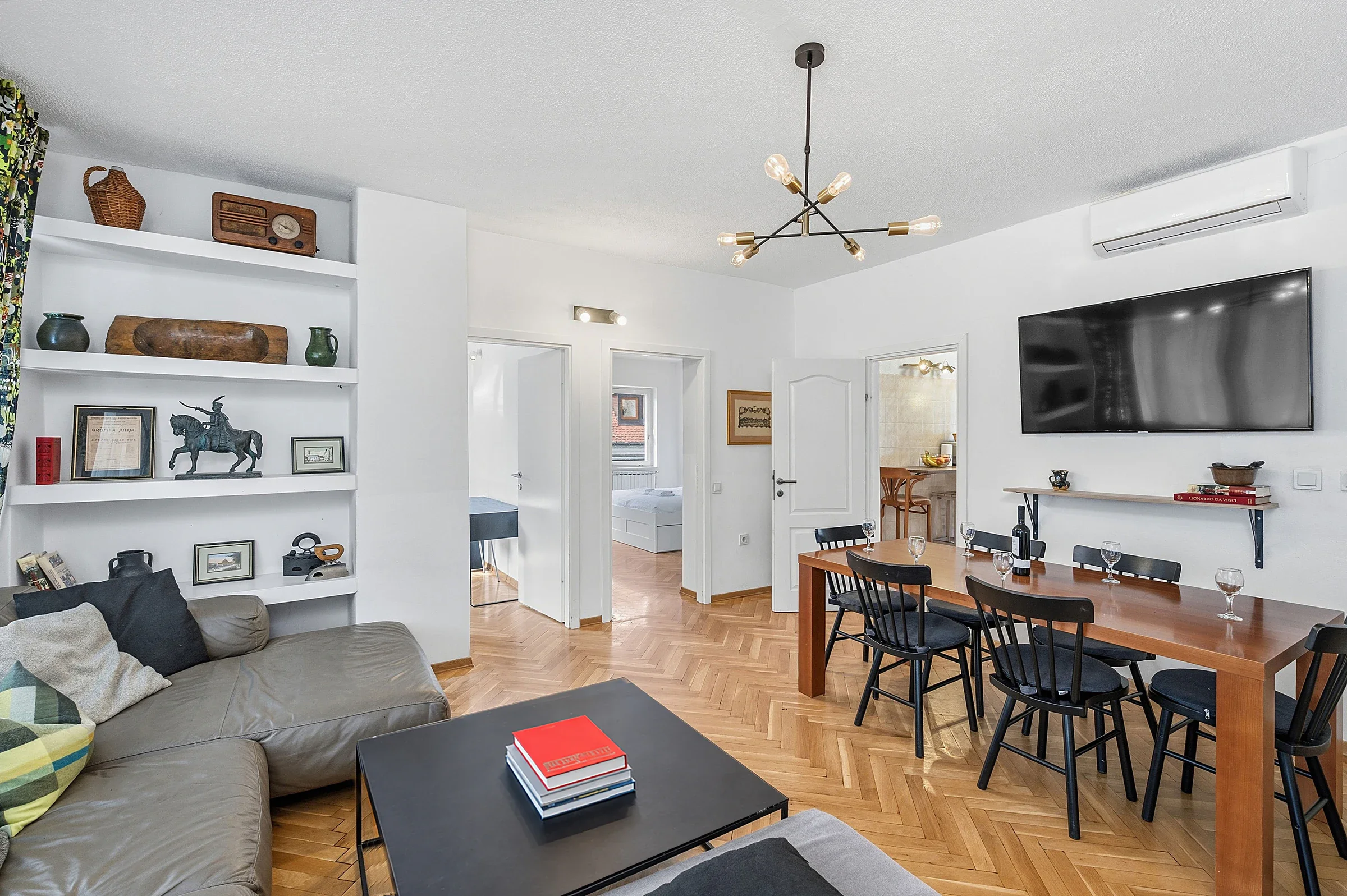 Upper Town Apartments
